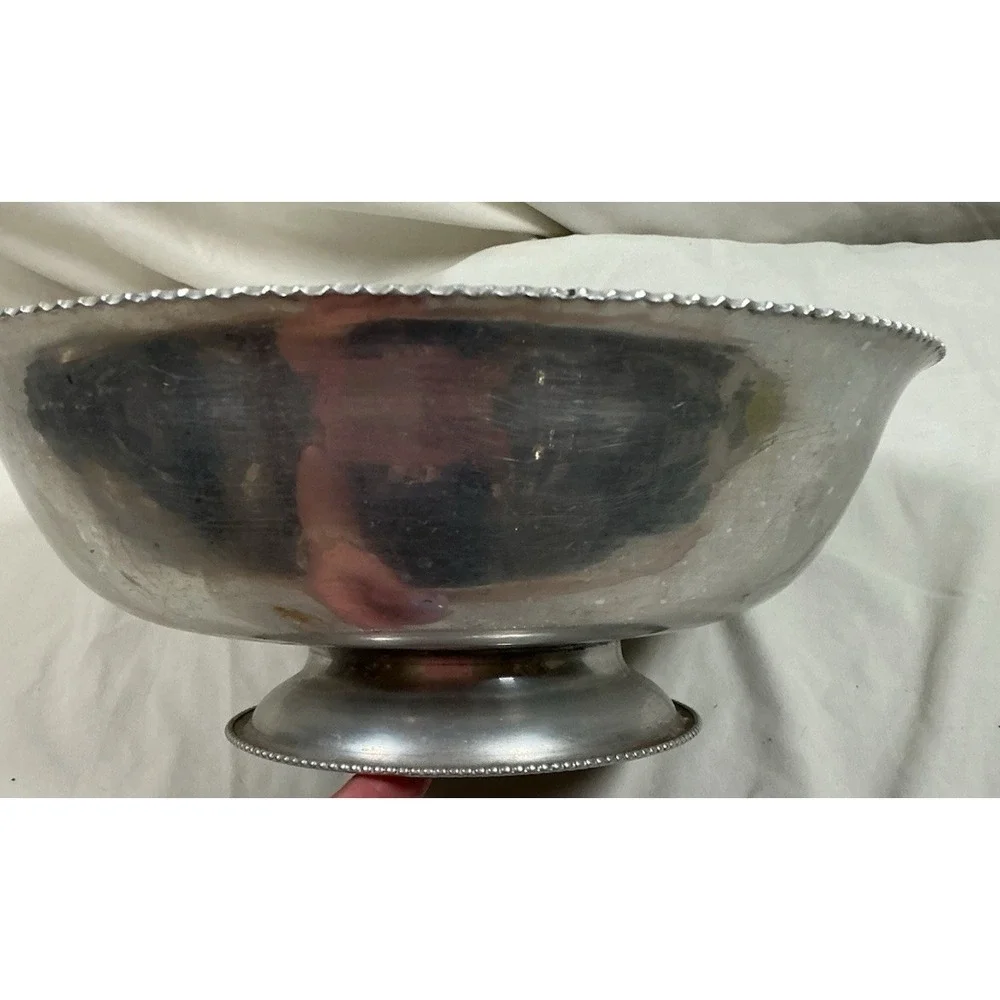 Hammered Aluminum Pedestal Serving Bowl Embossed Floral Scalloped Rim VTG